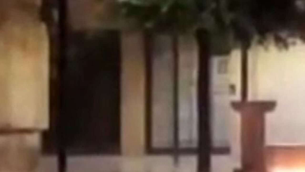 Sesso in strada davanti alla chiesa: in un video la performance di due  persone a Cassino | news-24.it